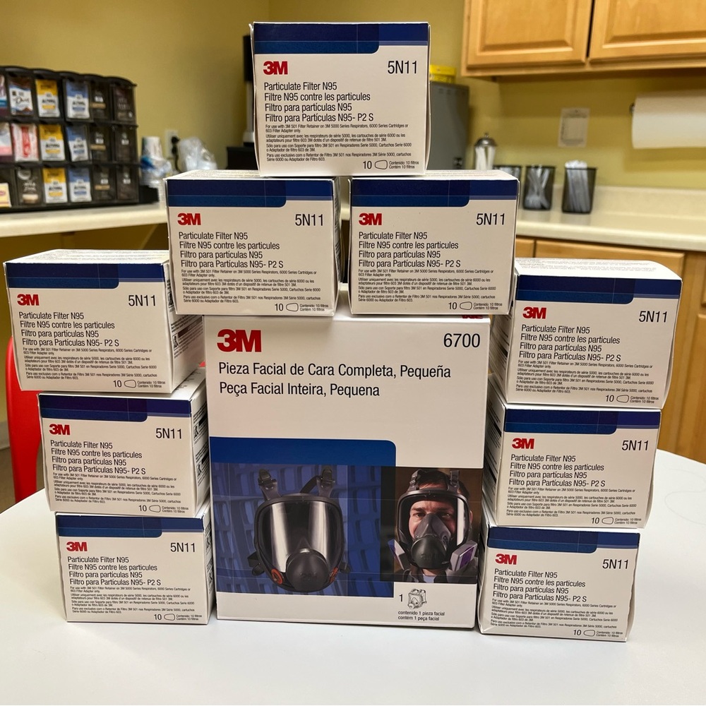 3M Respirator and Filters Set